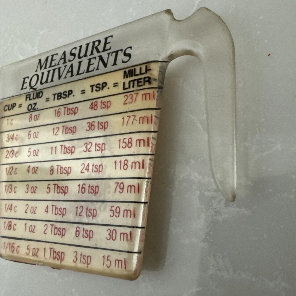 VTG Conimar  Corporation  Conversion Chart Refrigerator Magnet Measuring Cup
